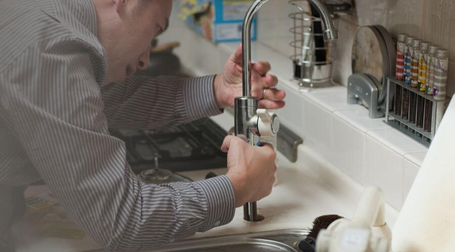 Professional emergency plumbing in Poplarville, MS